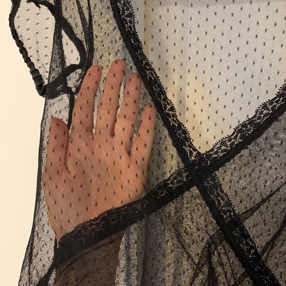 Polka dot lace top - Picture 2 of 4